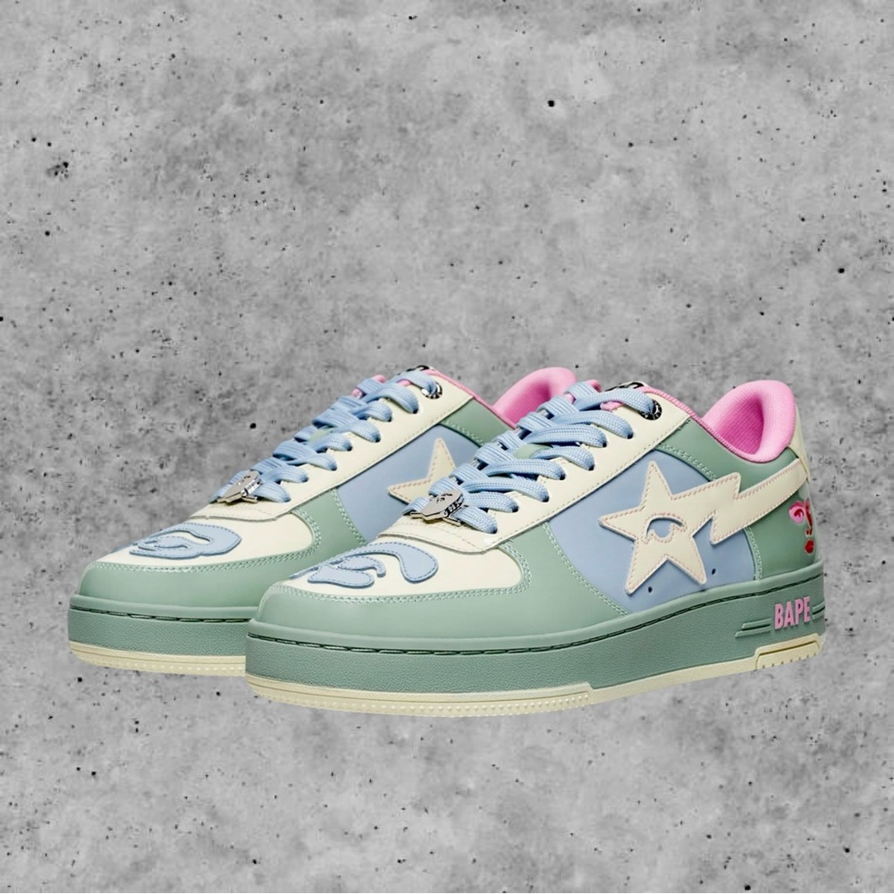 A BATHING APE x KID SUPER BAPE STA PATENT
LEATHER SNEAKERS IN MULTI COLOR